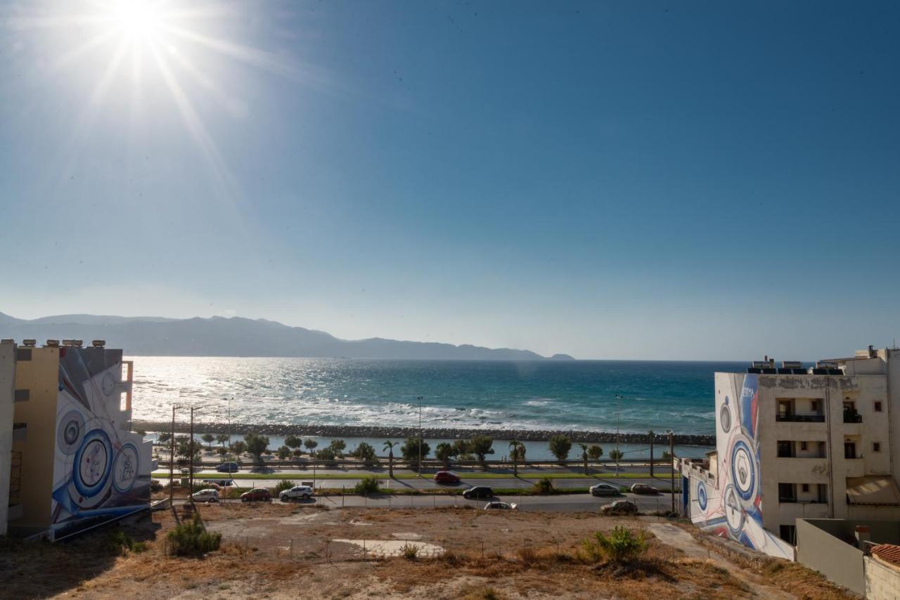 Spacious House With Seaview كاندية المظهر الخارجي الصورة