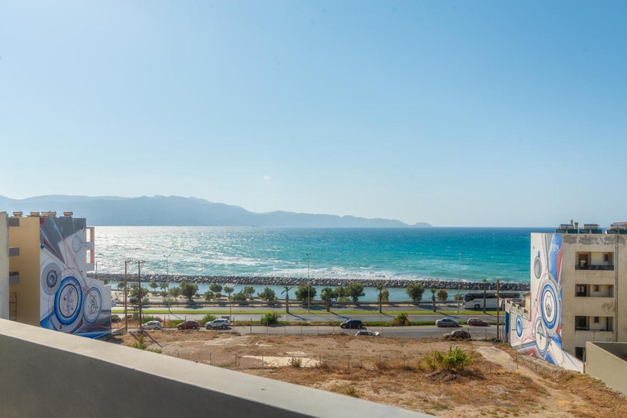 Spacious House With Seaview كاندية المظهر الخارجي الصورة